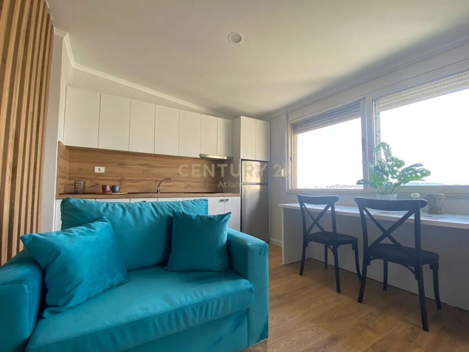 Durres, shitet garsonier 1+1 Kati 8, 53 m² 68.000 € (PLAZH HEKURUDHA)