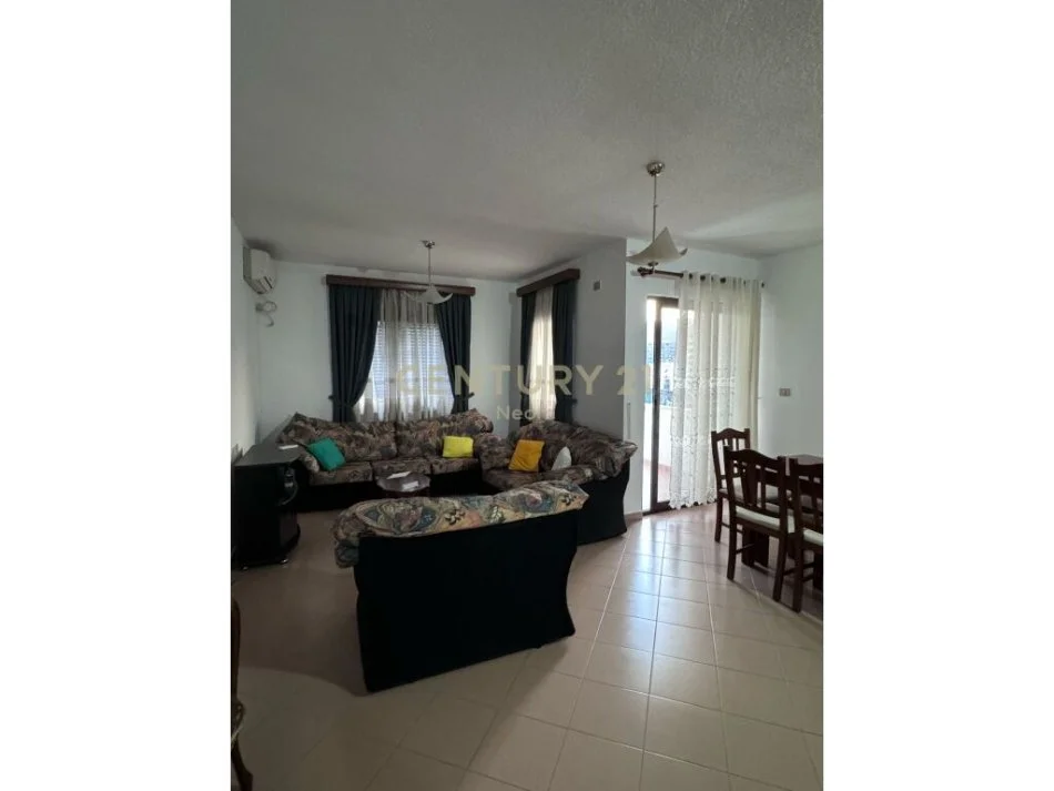 Tirane, jepet me qera apartament 2+1 Kati 7, 102 m² 650 € (rruga e kosovarve)