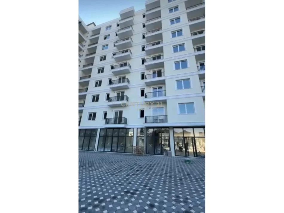 Tirane, shitet apartament 2+1+Aneks+Ballkon Kati 6, 93 m² 89.000 € (Neom110250)