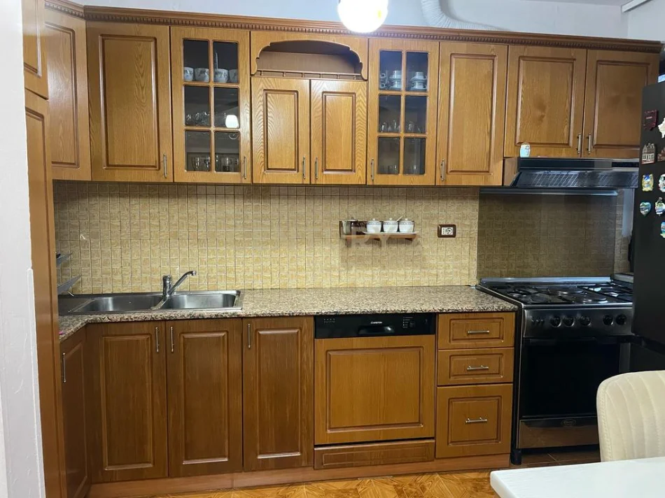 Shkoder, shitet apartament 2+1 Kati 1, 78 m² 124.000 € (perash)