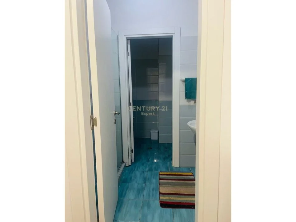 Tirane, jepet me qera apartament 2+1 Kati 2, 112 m² 600 € (KODRA E DIELLIT 2!!)