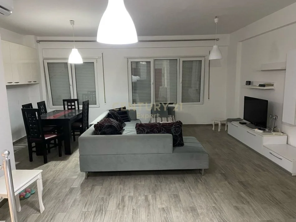 Tirane, jepet me qera apartament 2+1 Kati 2, 112 m² 600 € (KODRA E DIELLIT 2!!)