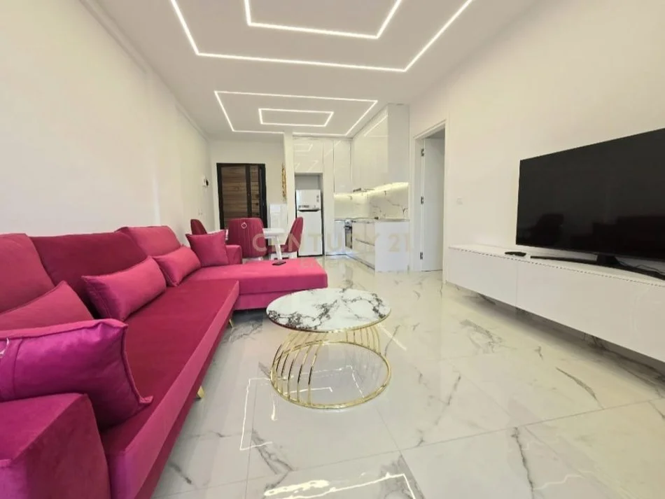 Tirane, jap me qera apartament 1+1 , 70 m² 600 € (Kodra e Diellit)