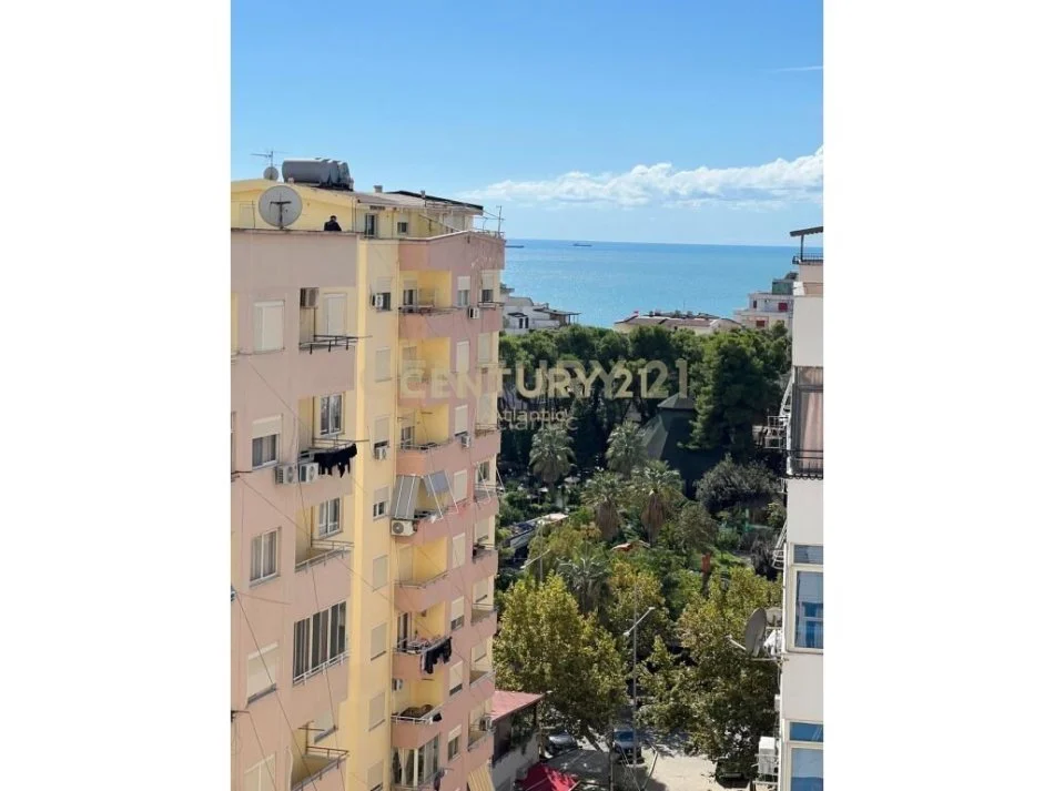 Durres, shitet 2+1 Kati 10, 85 m² 125.000 € 