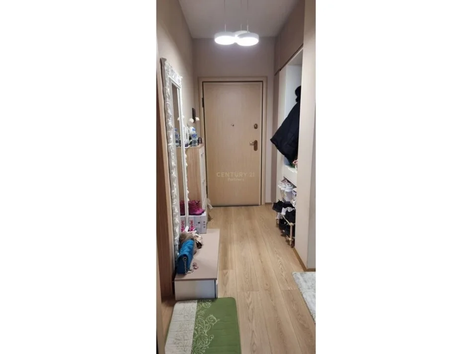 Tirane, shitet apartament 1+1 Kati 1, 72 m² 125.000 € (unaza e re)