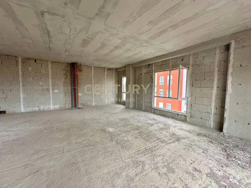 Tirane, shitet apartament Kati 4, 114 m² 142.500 € 