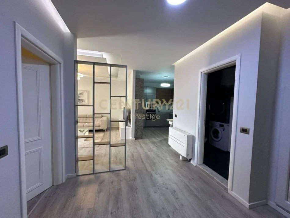 ‼️  𝐀𝐏𝐀𝐑𝐓𝐀𝐌𝐄𝐍𝐓 𝟐+𝟏+𝟐 𝐌𝐄 𝐐𝐈𝐑𝐀, 𝐑𝐑𝐔𝐆𝐀 𝐄 𝐄𝐋𝐁𝐀𝐒𝐀𝐍𝐈𝐓, 𝐓𝐈𝐑𝐀𝐍𝐄  ‼️