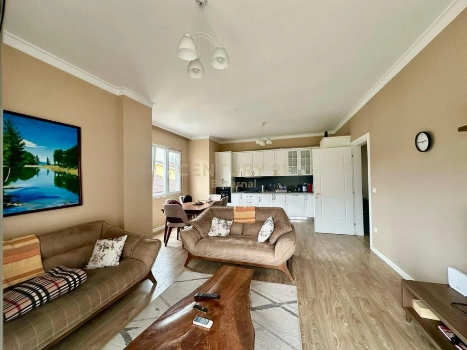 Tirane, shitet apartament 2+1 Kati 3, 110 m² 240.000 € (Liqeni i Thate)