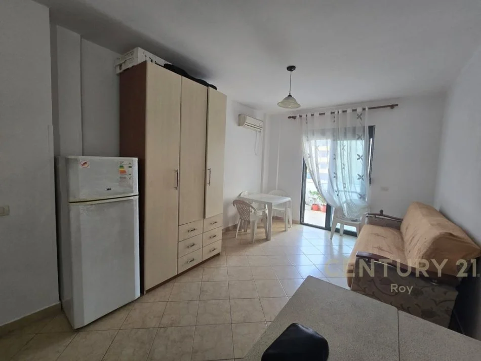 Durres, shitet garsonier 1+1 Kati 3, 43 m² 45.000 € (Golem)