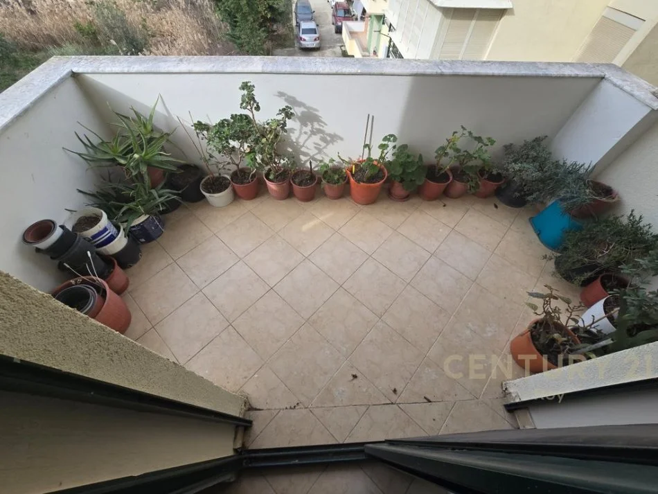 Durres, shitet garsonier 1+1 Kati 3, 43 m² 45.000 € (Golem)