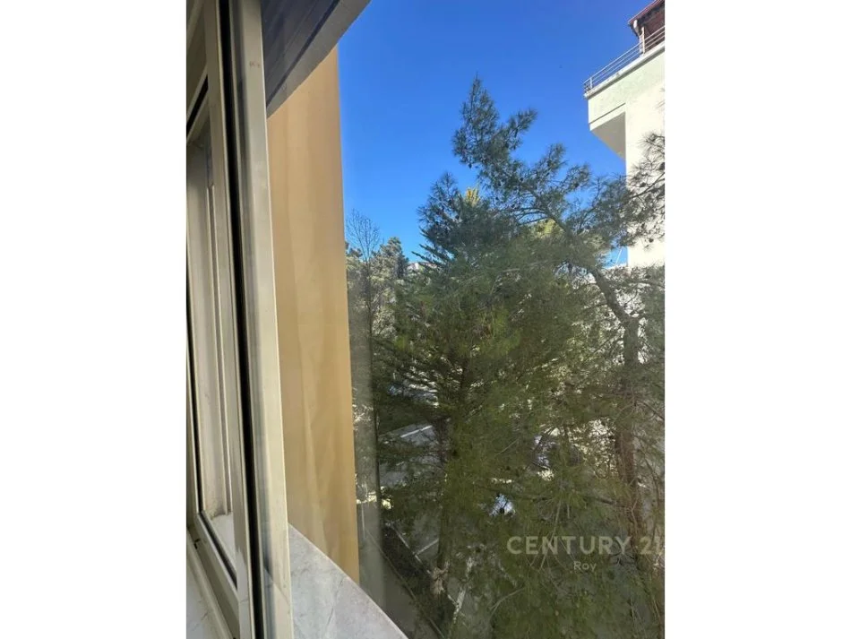 Durres, shitet apartament 2+1+Ballkon Kati 2, 94 m² 120.000 € (golem)