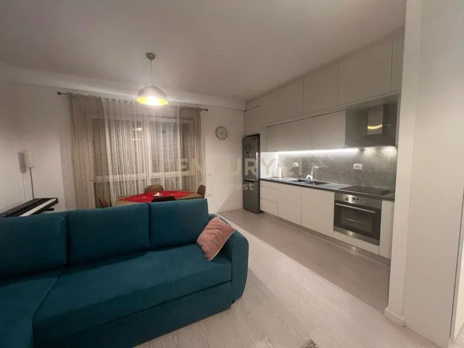 Tirane, jepet me qera apartament 1+1 Kati 3, 71 m² 450 € (Kodra e Diellit)