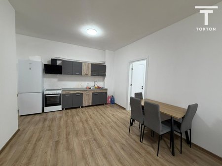 Tirane, shitet apartament 2+1 Kati 1, 125 m² 
