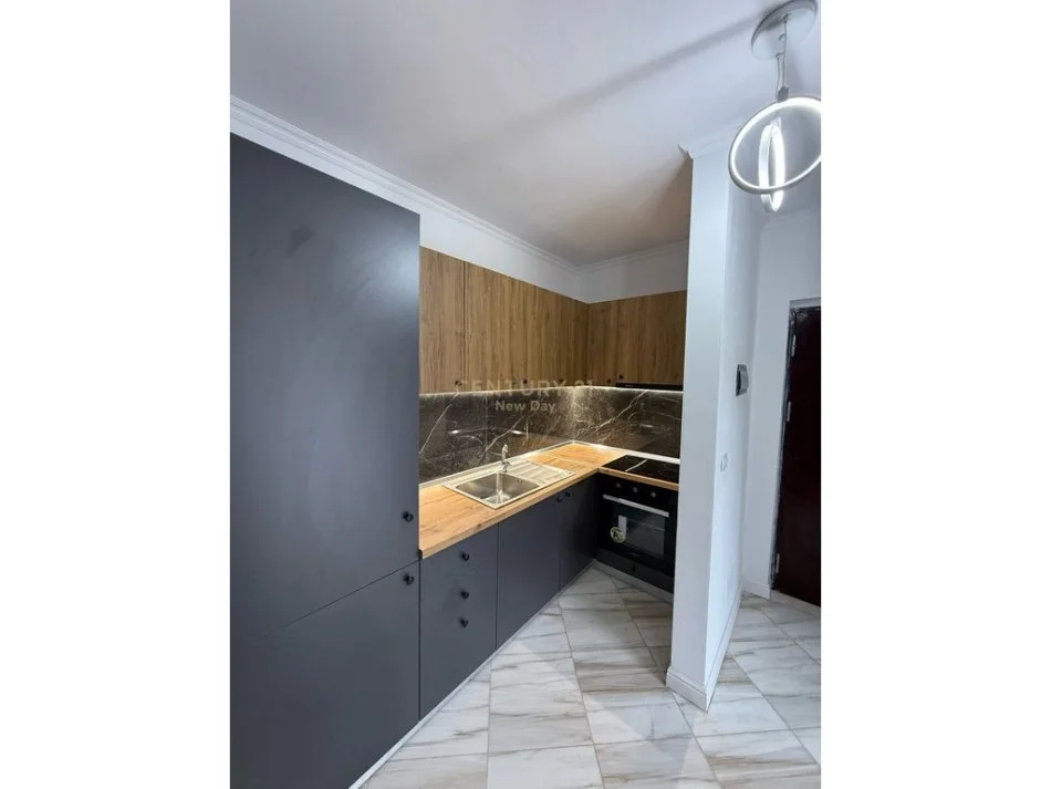 Durres, shitet apartament 1+1 Kati 2, 73 m² 79.000 € (Shkembi i Kavajes)