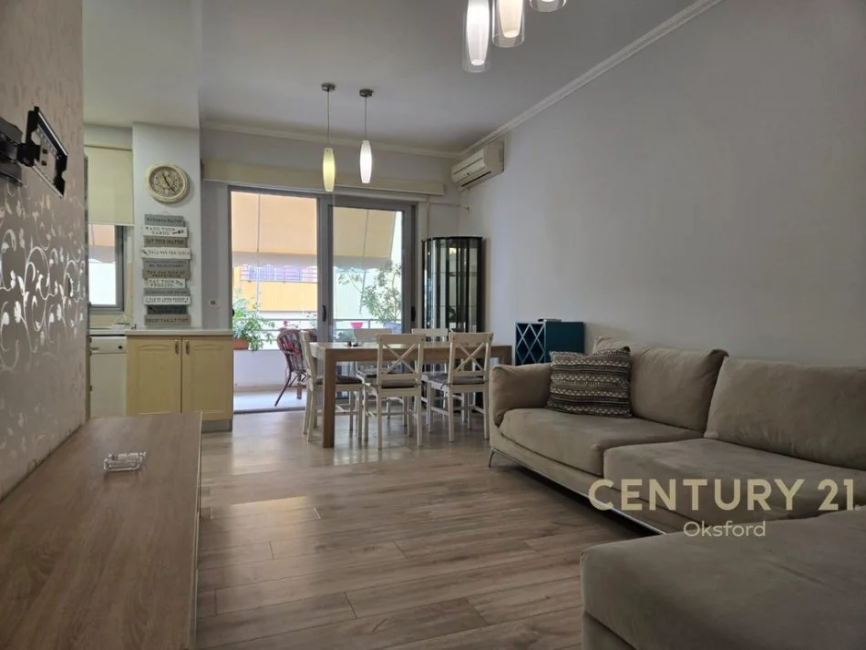 Tirane, jap me qera apartament 2+1+2+POST PARKIMI+Ballkon , 101 m² 750 € (LIQENI I THATE)