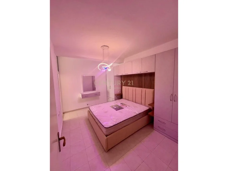 Durres, shitet apartament 1+1+Ballkon Kati 2, 72 m² 140.000 € (VOLLGA)