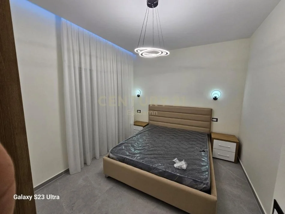Durres, jepet me qera apartament 2+1 Kati 0, 60 m² 400 € (ish kenete)