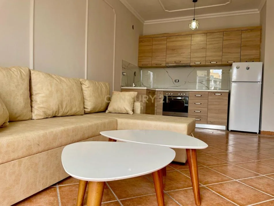 Durres, shitet apartament 1+1+Aneks+Ballkon Kati 4, 65 m² 65.000 € (shkembi i kavajes)