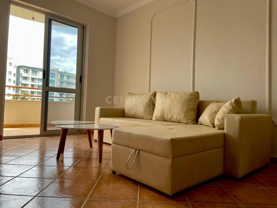 Durres, shitet apartament 1+1+Aneks+Ballkon Kati 4, 65 m² 65.000 € (shkembi i kavajes)