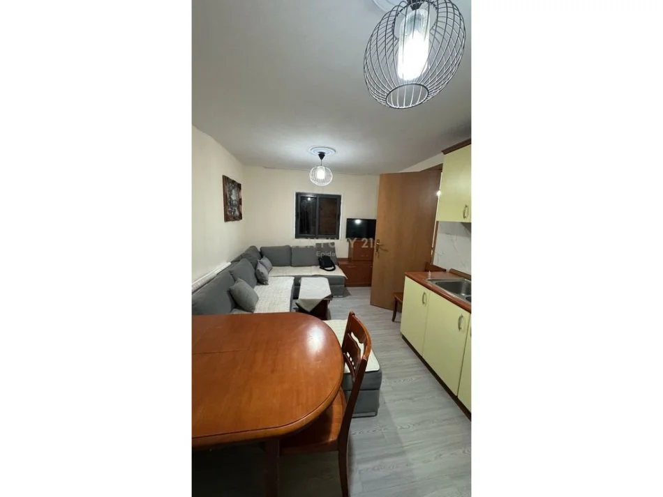 Tirane, jepet me qera apartament Kati 1, 51 m² 400 € (rajoni numer 4)