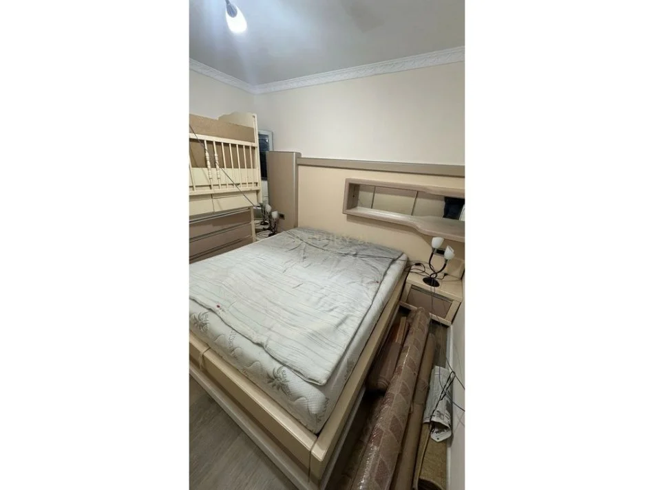 Tirane, jepet me qera apartament 1+1 Kati 1, 75 m² 500 € (rajoni numer 4)