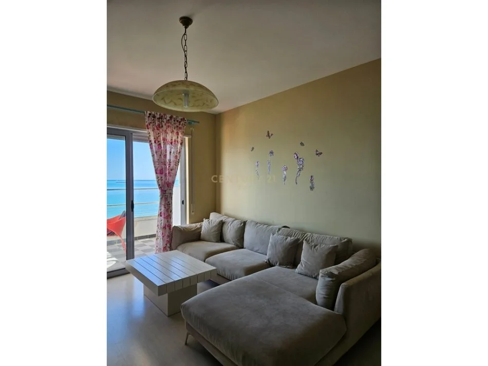 Durres, jepet me qera apartament 1+1 Kati 5, 58 m² 500 € (Plazh, Durrës)