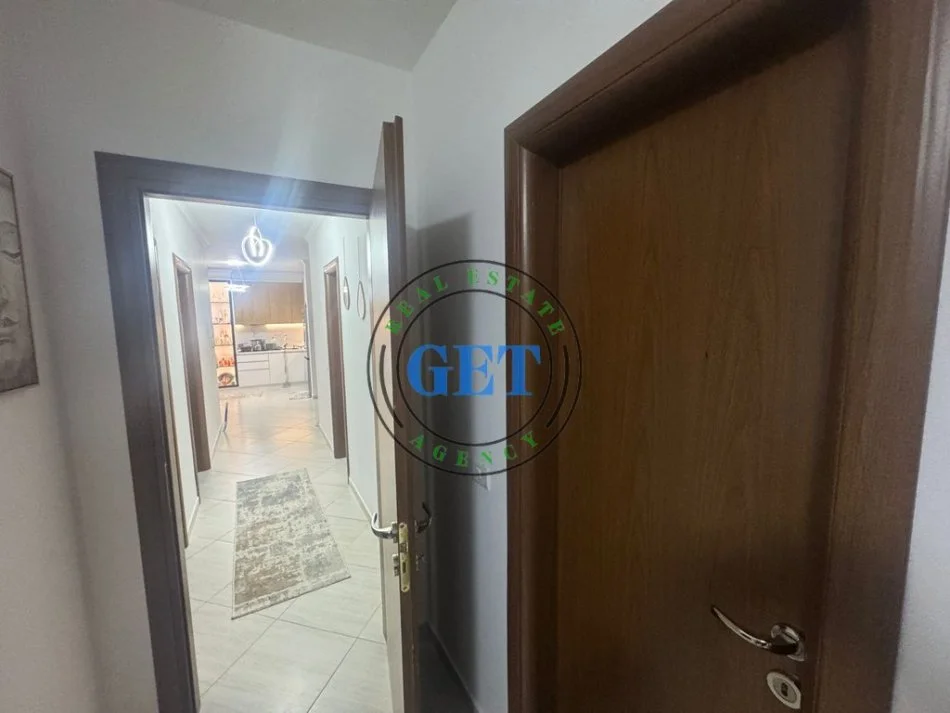 Durres, shitet apartament 3+1 Kati 6, 120 m² 136.000 € (Shkozet)