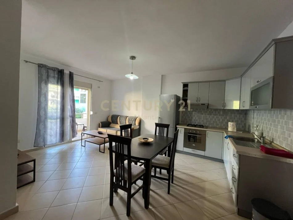 Shqiperi, shes 1+1 Kati 3, 67 m² 56.000 € (shkembi i kavajes)