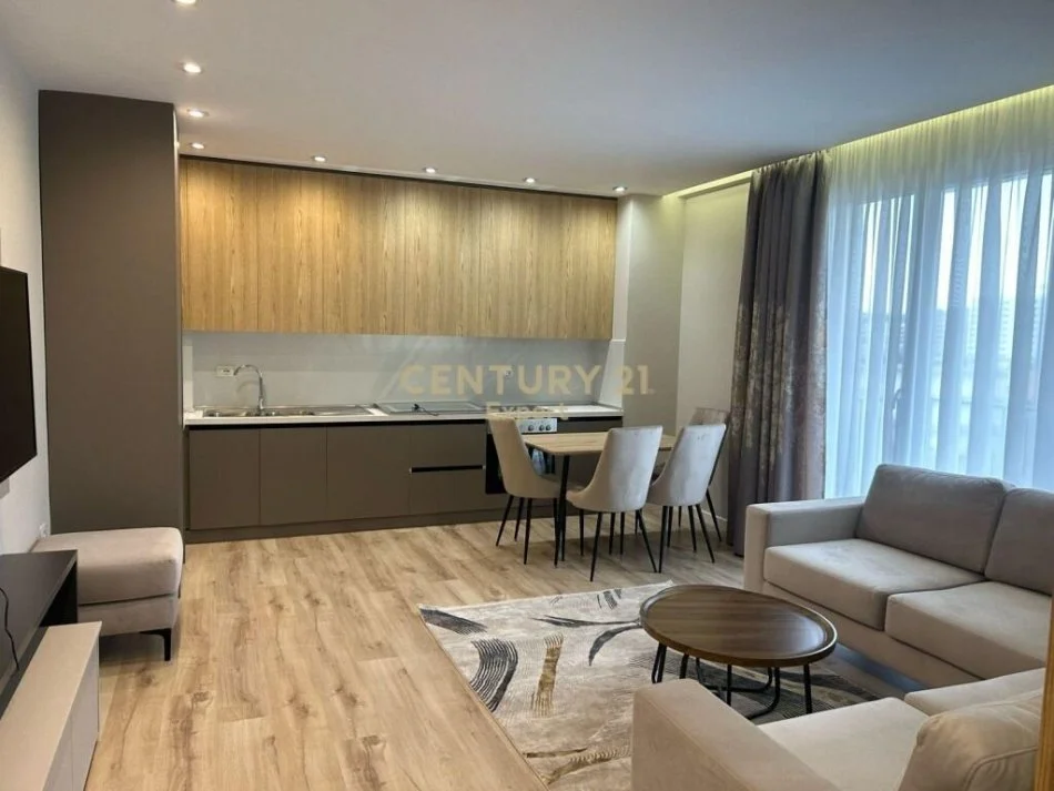 Tirane, jepet me qera apartament 1+1 Kati 4, 77 m² 600 € (expert112023)