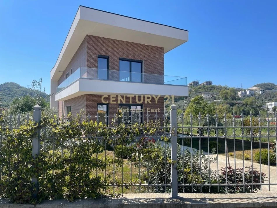 Tirane, jepet me qera apartament 2+1 Kati 1, 400 m² 3.500 € (TEG)