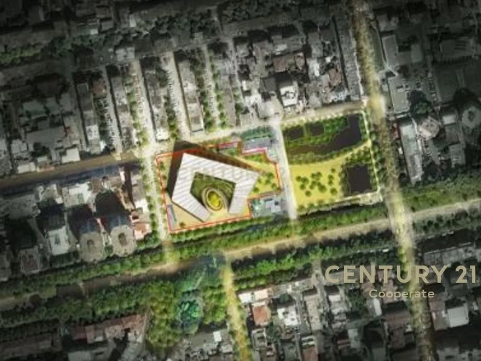 Tirane, shes apartament 2+1+2 , 179 m² 534.000 € (Ish Ekspozita)