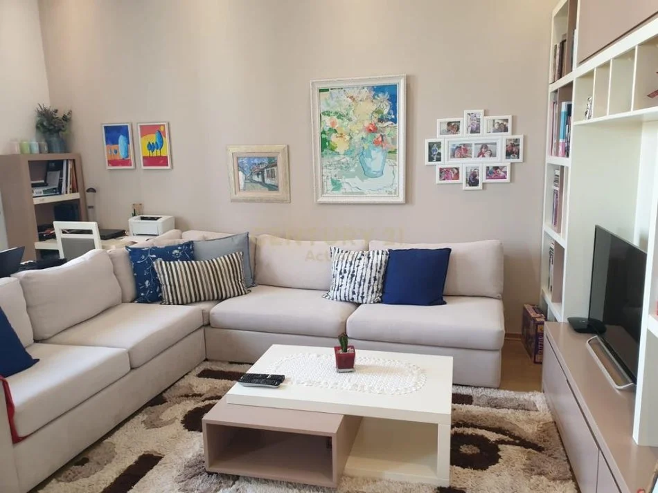 Tirane, shes apartament 2+1 , 75 m² 199.000 € (21 Dhjetori)