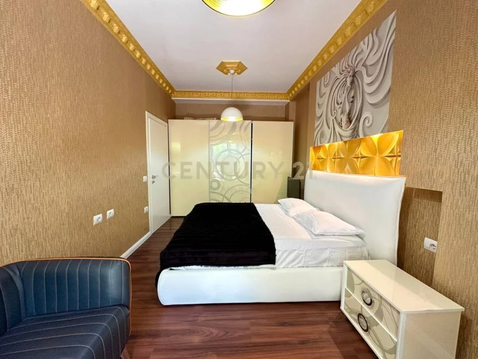 Tirane, jap me qera apartament 2+1 , 72 m² 700 € (Liqeni i Thatë)