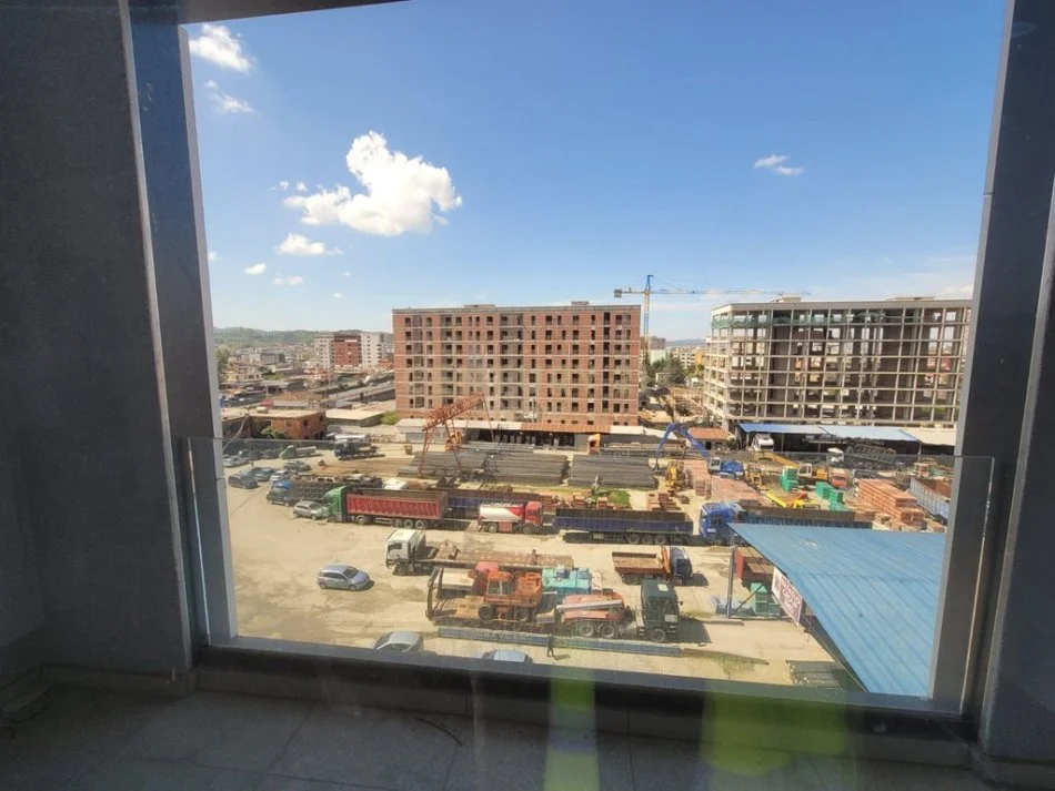 Shqiperi, shitet apartament 2+1 Kati 5, 118 m² 165.600 € (ish dogana)