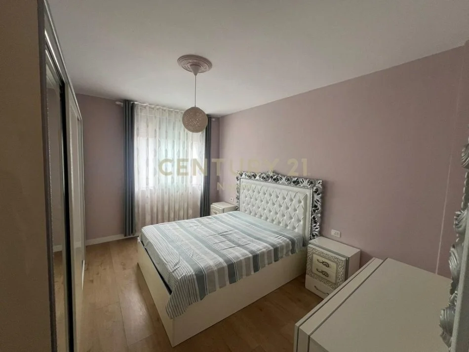 Tirane, jap me qera apartament 1+1 , 66 m² 550 € (Liqeni i Thatë)