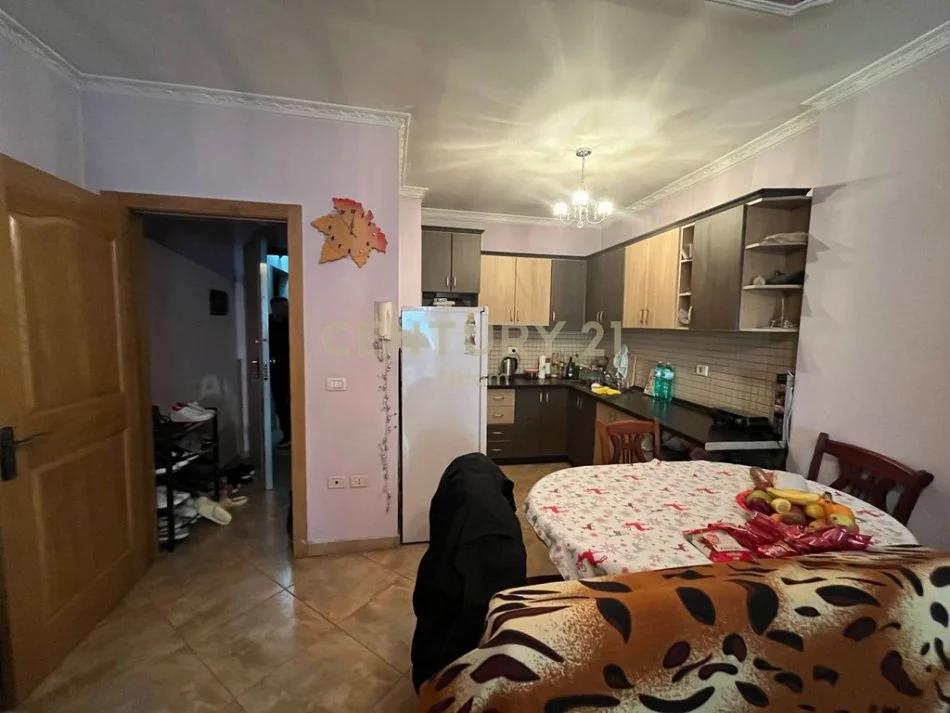 Tirane, shes apartament 1+1 , 67 m² 140.000 € (Kodra e Diellit)