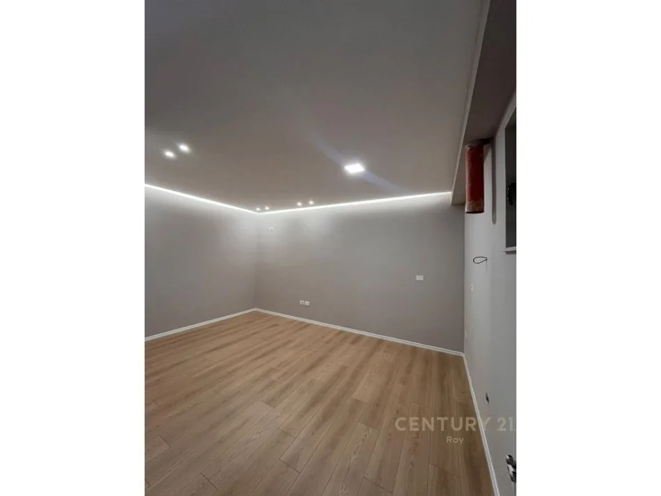 Durres, shitet apartament 1+1 Kati 7, 62 m² 75.000 € (PLEPA,DURRES!!)