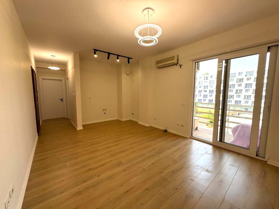 Tirane, shitet apartament 1+1+Aneks+Ballkon Kati 6, 63 m² 126.000 € 