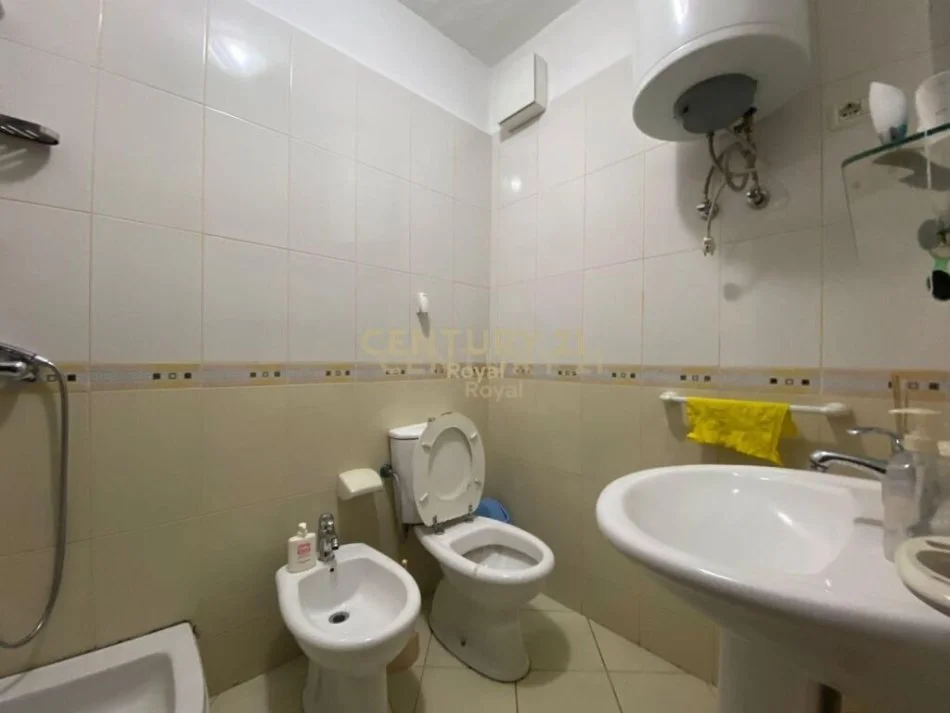 Tirane, shitet apartament Kati 4, 112 m² 165.000 € 