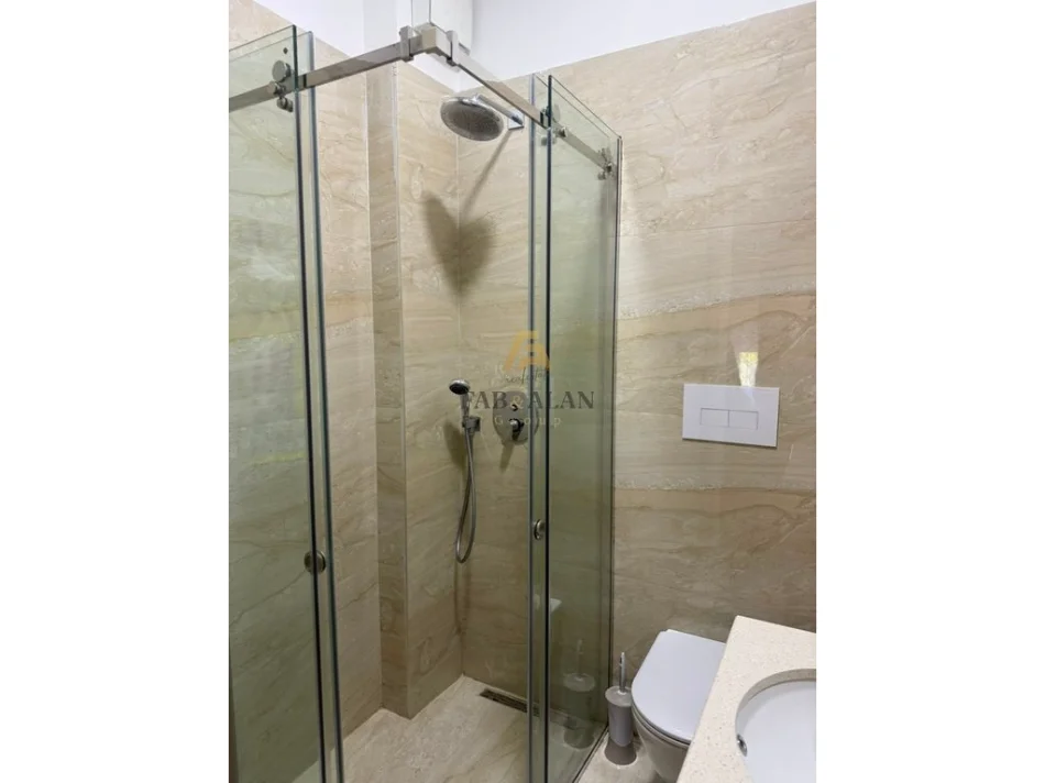 Tirane, jepet me qera apartament 2+1+Aneks+Ballkon , 1.200 € (Secret Garden Residence pranë Qendrës Tregtare TEG)