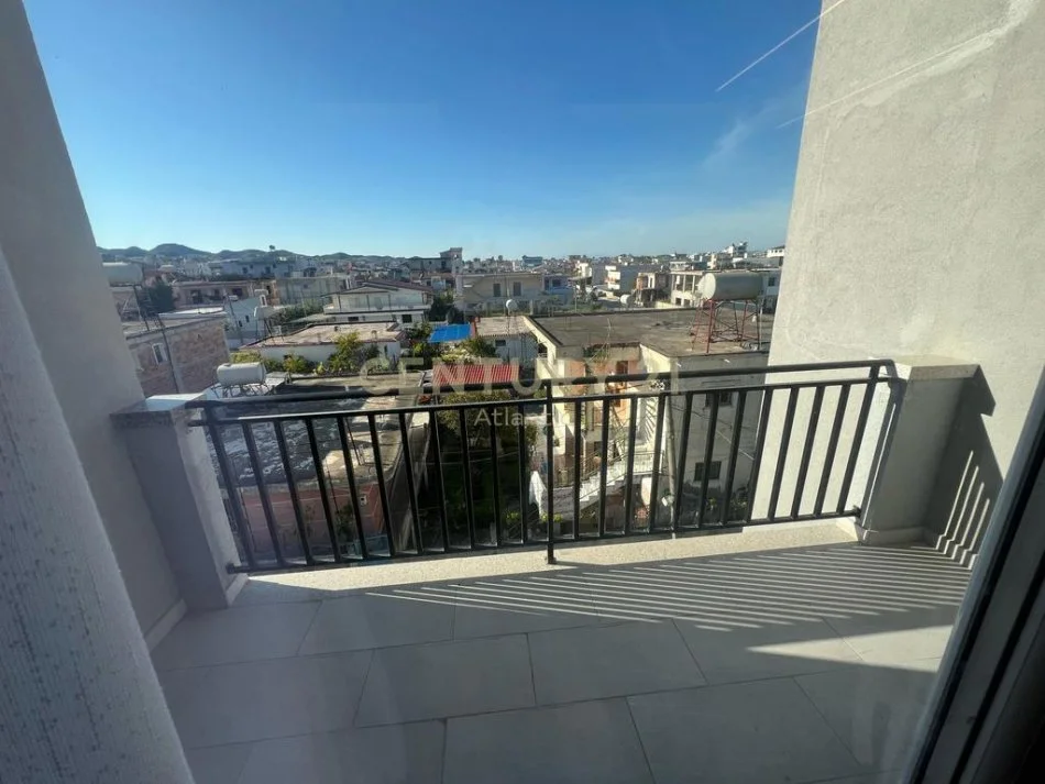 Shqiperi, jepet me qera apartament 2+1 Kati 2, 75 m² 350 € (ISH- KENETE, NE DURRES)