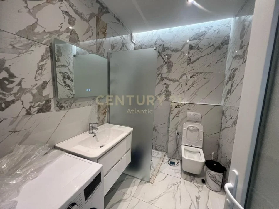 Shqiperi, jepet me qera apartament 2+1 Kati 2, 75 m² 350 € (ISH- KENETE, NE DURRES)