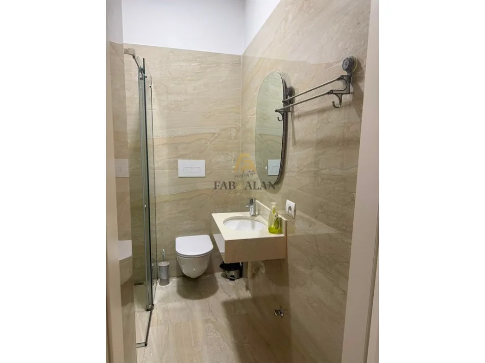 Tirane, jepet me qera apartament 2+1+Aneks+Ballkon , 1.200 € (Secret Garden Residence pranë Qendrës Tregtare TEG)