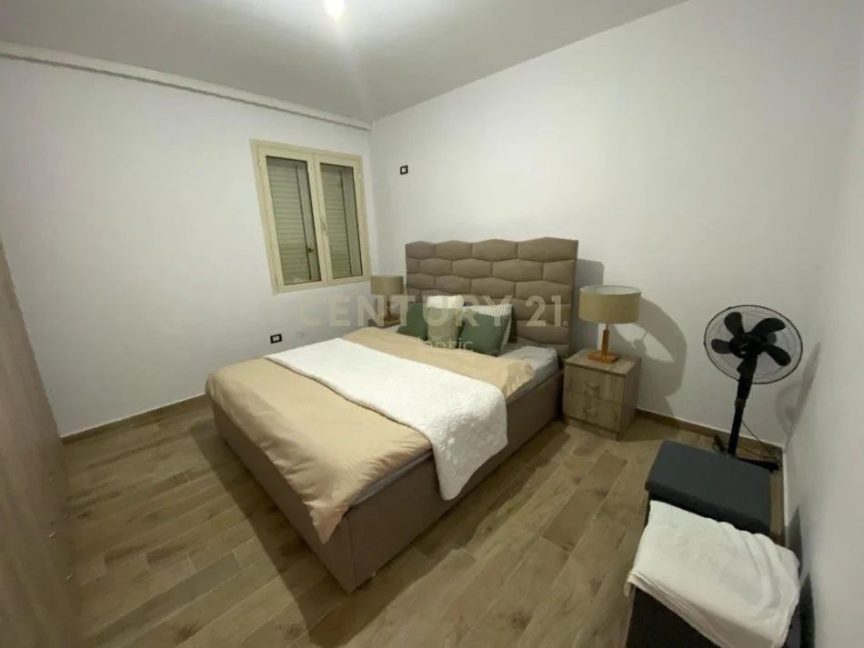 Durres, jepet me qera apartament 1+1 Kati 3, 70 m² 350 € 