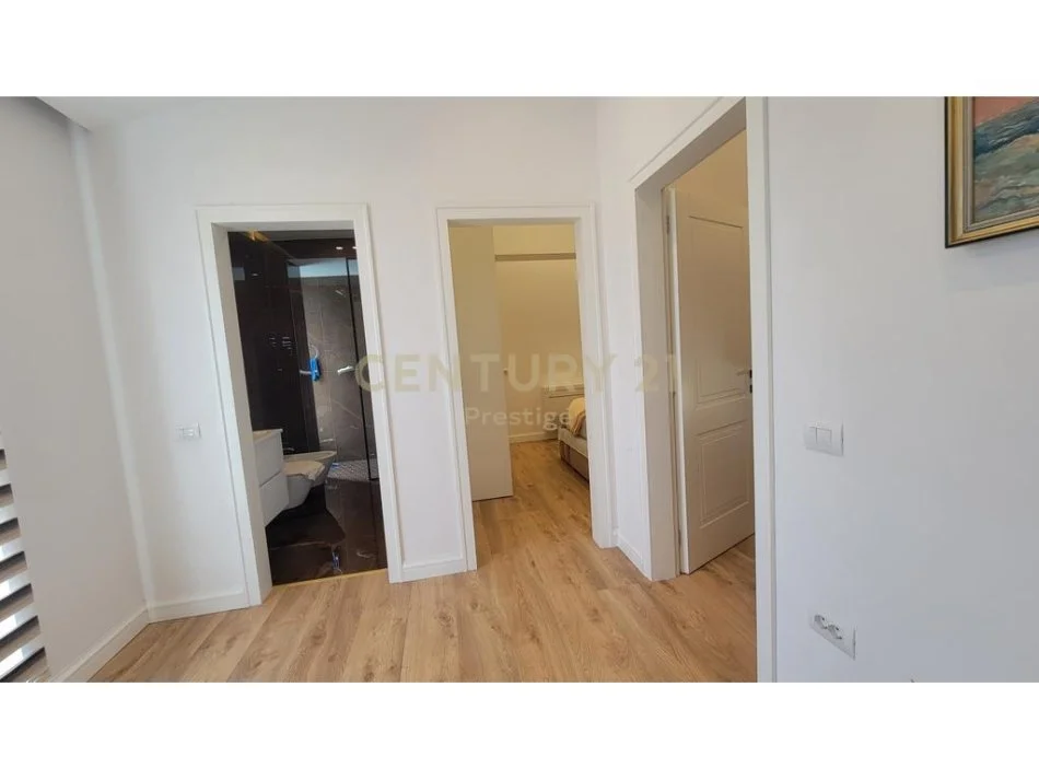 ‼️  𝐕𝐈𝐋𝐄 𝐋𝐔𝐊𝐒𝐎𝐙𝐄 𝐌𝐄 𝐐𝐈𝐑𝐀 𝐄 𝐕𝐄𝐍𝐃𝐎𝐒𝐔𝐑 𝐍𝐄 𝐁𝐄𝐑𝐙𝐇𝐈𝐓𝐄, 𝐓𝐈𝐑𝐀𝐍𝐄  ‼️