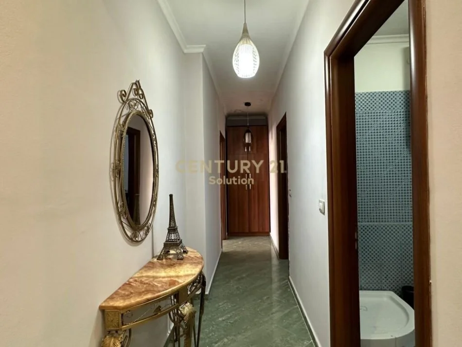 jepet me qera apartament 2+1 Kati 8, 112 m² 500 € (Astir)