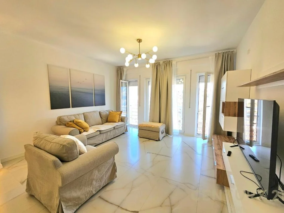 Tirane, jap me qera apartament 2+1+2 , 125 m² 750 € (Kodra e Diellit)