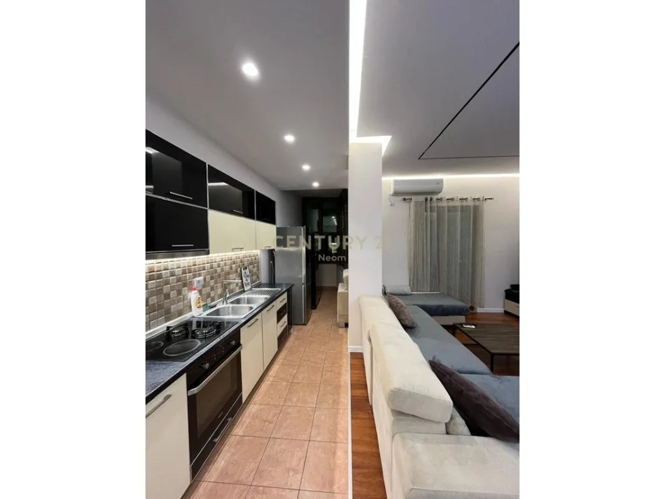 Tirane, shes apartament 2+1+2+POST PARKIMI , 120 m² 260.000 € (Liqeni i Thatë)