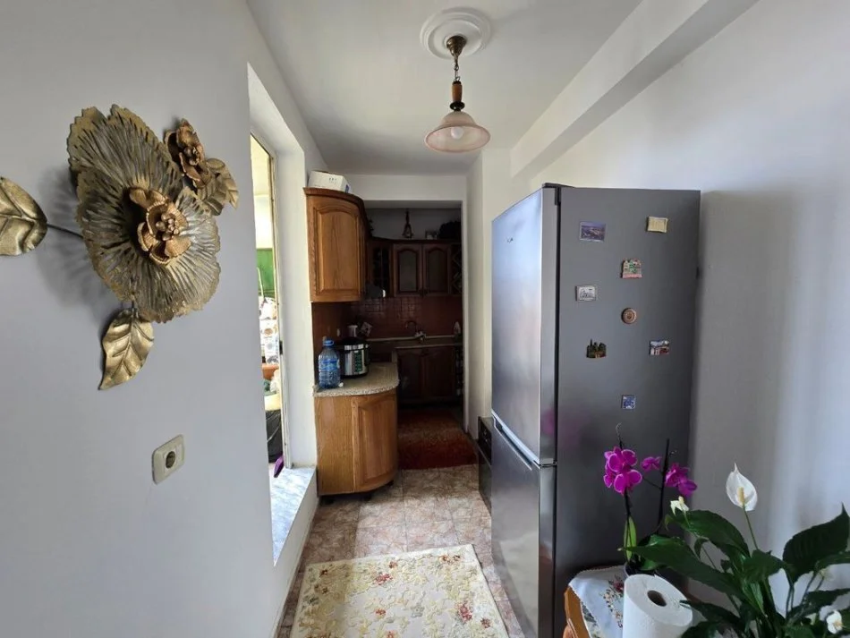 Tirane, shitet apartament 3+1+Ballkon Kati 5, 140 m² 270.000 € (HOXHA TAHSIM)