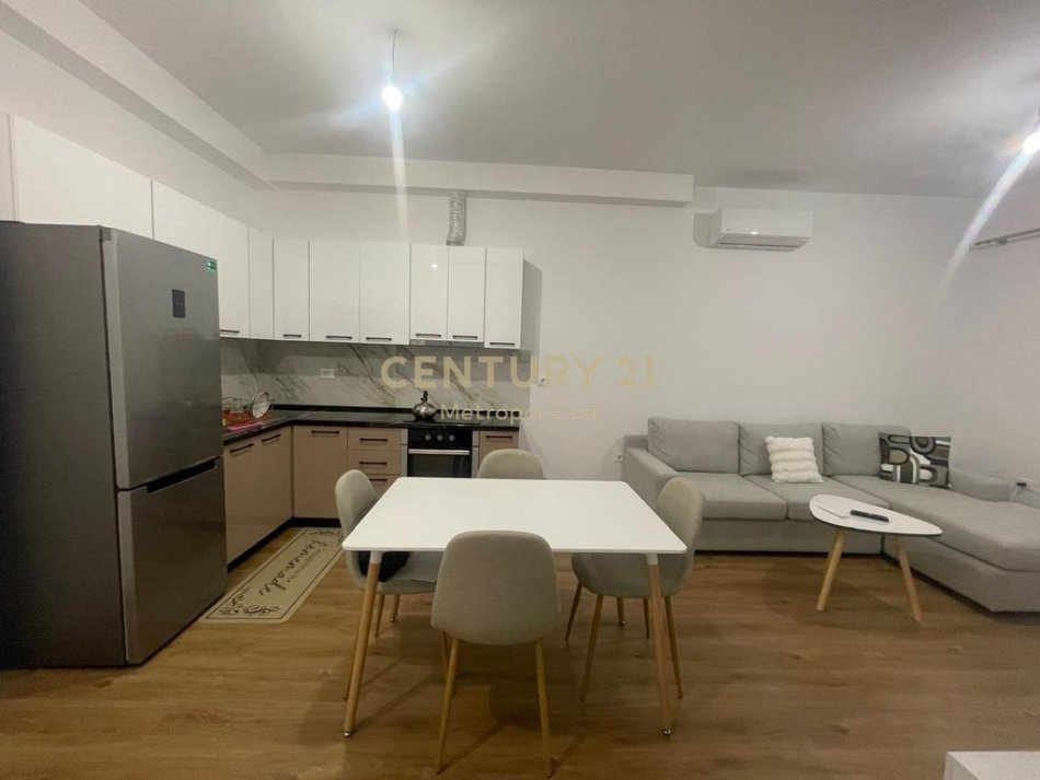 Tirane, shitet apartament 2+1 Kati 6, 87 m² 143.000 € (ALI DEMI)